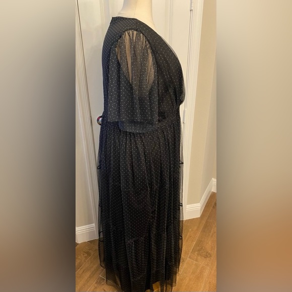 3x Plus Dress 🖤 - Picture 4 of 6